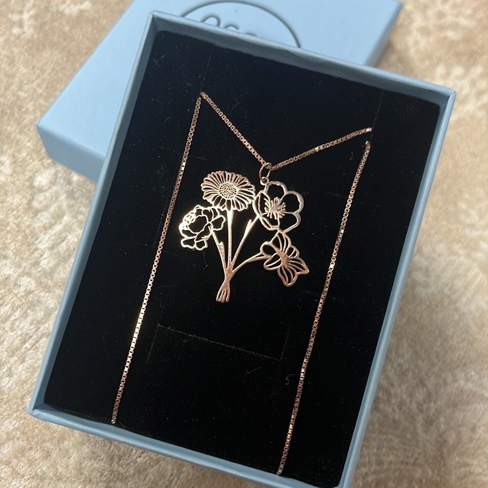 Brand New 925 Sterling Silver Rose Gold Tone Flower Bouquet Necklace Peony Aster